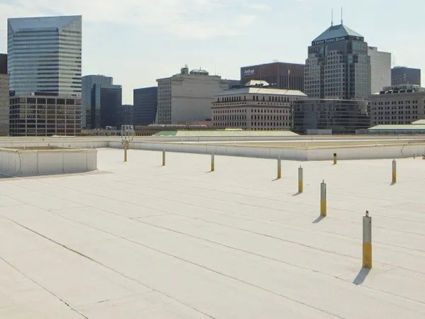 Flat, commercial roof